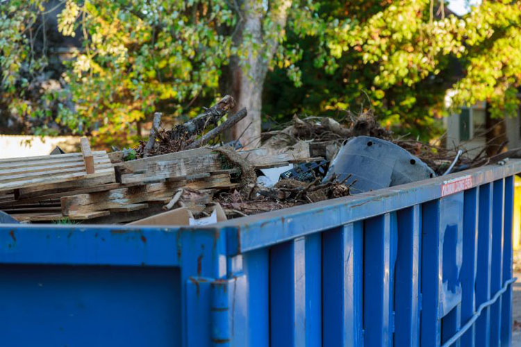 Commercial dumpster rental 